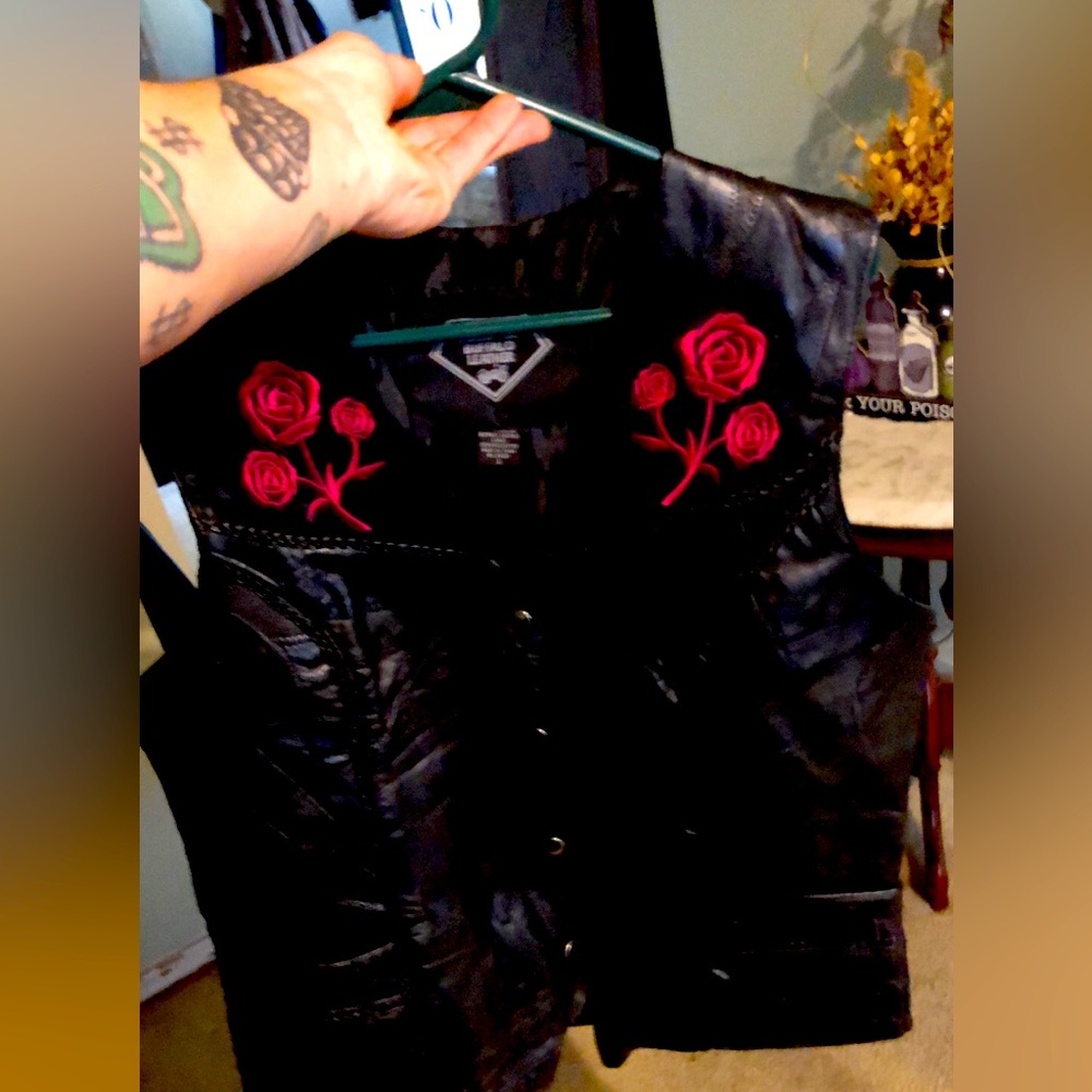 Buffalo leather women’s motorcycle vest